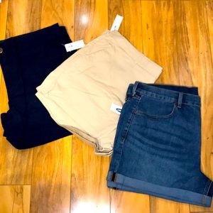 New!!!Women Old Navy 3pc short bundle,size 16